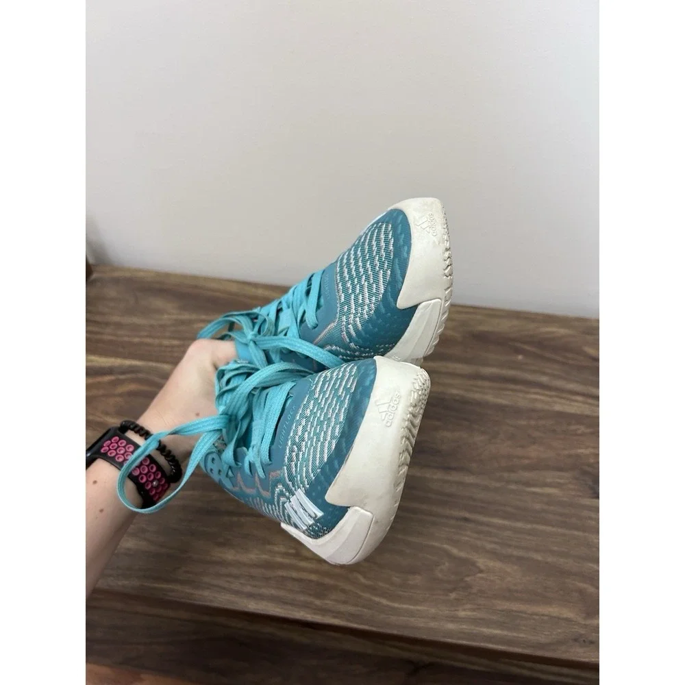 Adidas D.O.N Mitchell Issue‎ 4 J HQ3448 Big Kid's sz 5 Pantone Taupe Metallic
